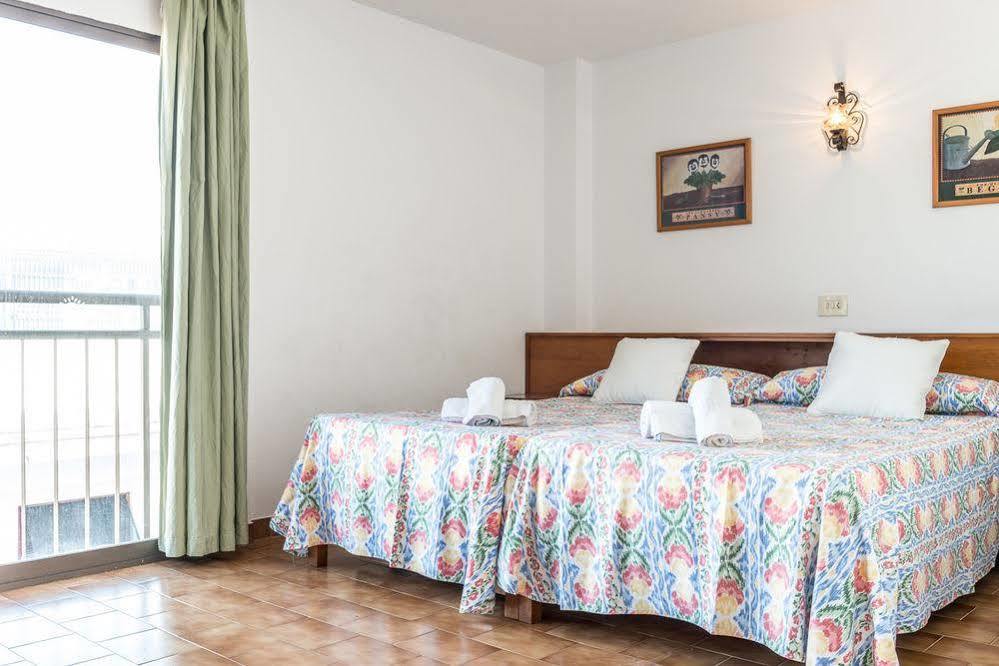 Apartamentos Orosol 2 By Typic Hotels San Antonio Kültér fotó