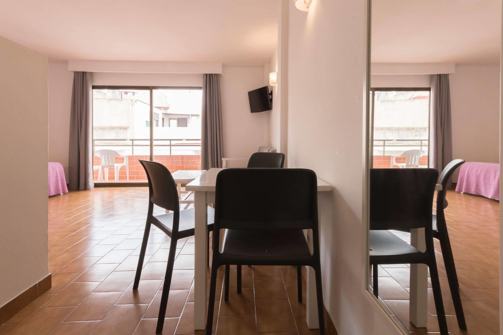 Apartamentos Orosol 2 By Typic Hotels San Antonio Kültér fotó