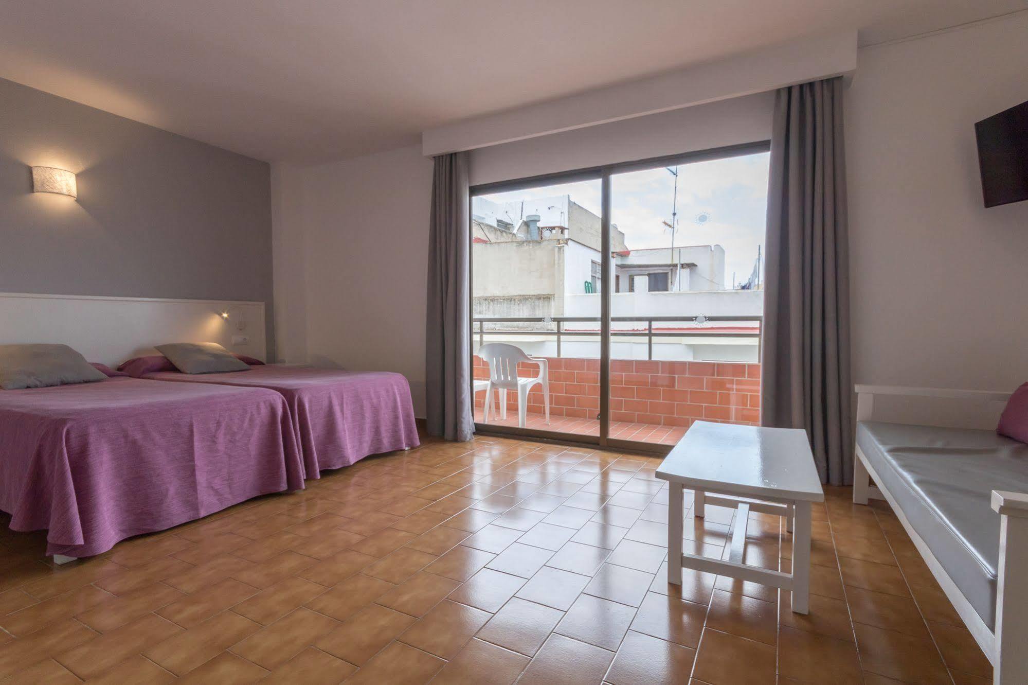 Apartamentos Orosol 2 By Typic Hotels San Antonio Kültér fotó