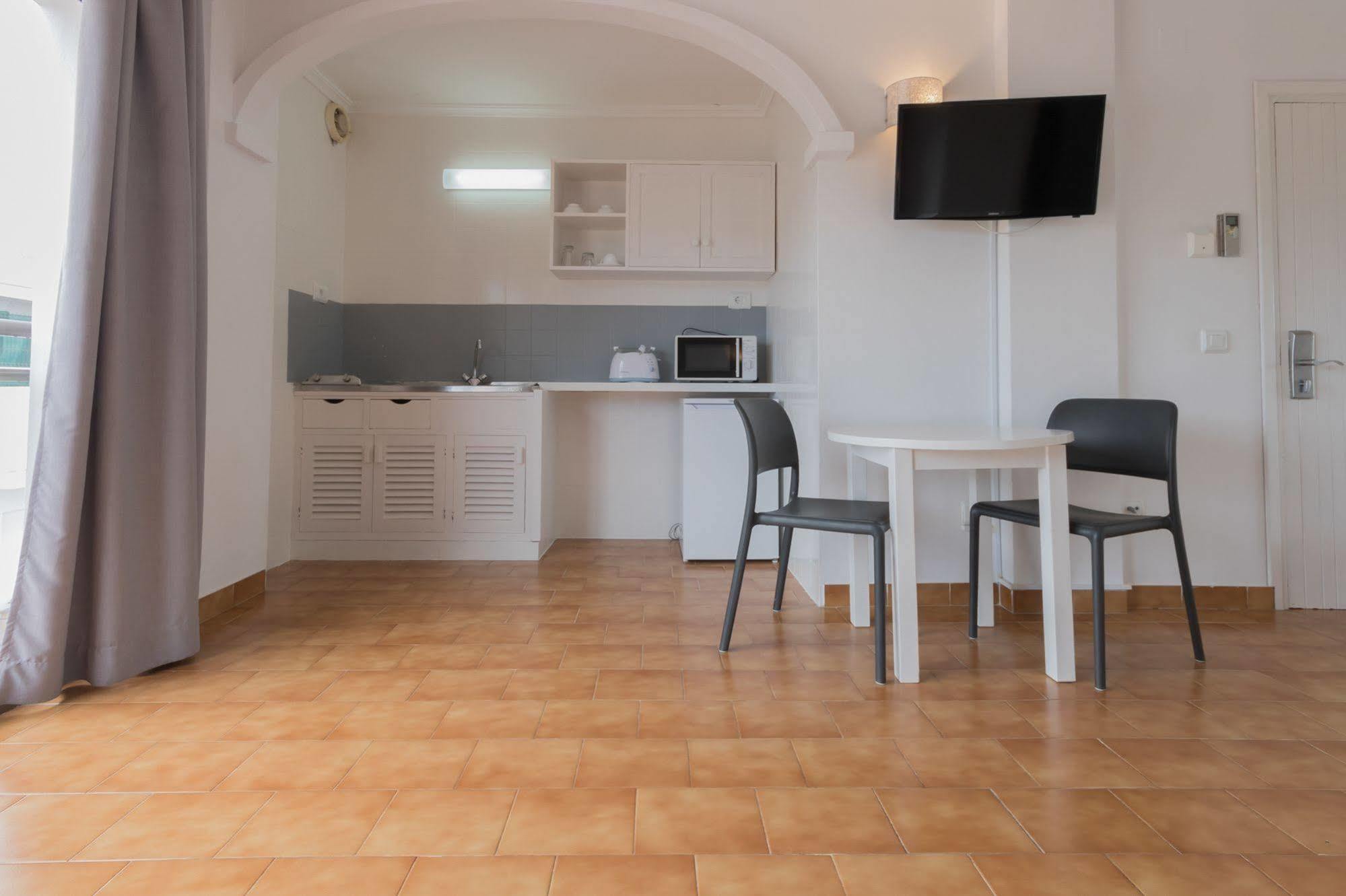 Apartamentos Orosol 2 By Typic Hotels San Antonio Kültér fotó