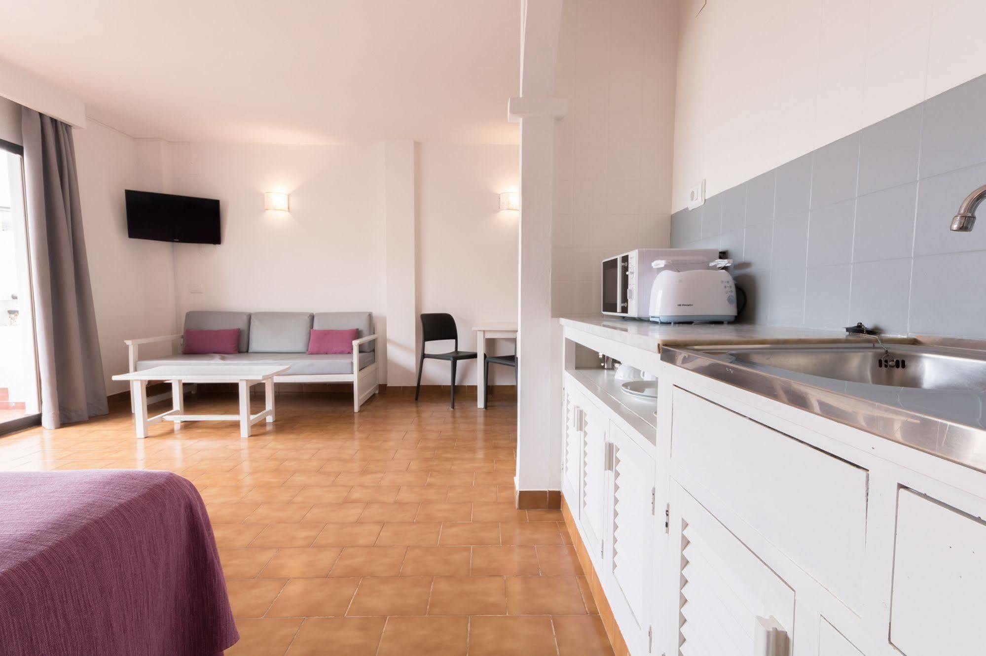 Apartamentos Orosol 2 By Typic Hotels San Antonio Kültér fotó
